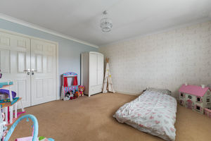 Photo 33- click for photo gallery